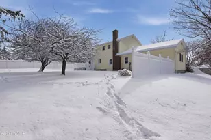 121 Kittredge Rd, Pittsfield, MA 01201 - Photo 4