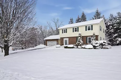 121 Kittredge Rd, Pittsfield, MA 01201 - Photo 1