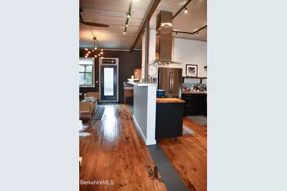 17-19 Linden St, Pittsfield, MA 01201 - Photo 6