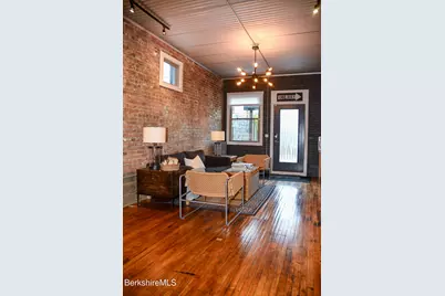 17-19 Linden St, Pittsfield, MA 01201 - Photo 4