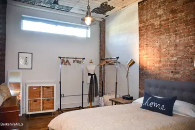 17-19 Linden St, Pittsfield, MA 01201 - Photo 16