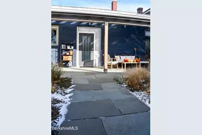 17-19 Linden St, Pittsfield, MA 01201 - Photo 20