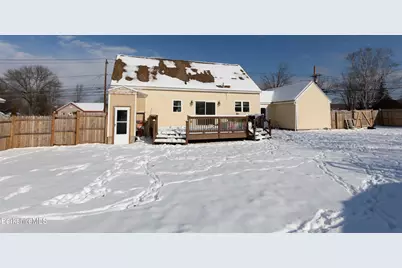 1842 East St, Pittsfield, MA 01201 - Photo 4