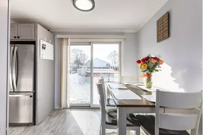 1842 East St, Pittsfield, MA 01201 - Photo 10