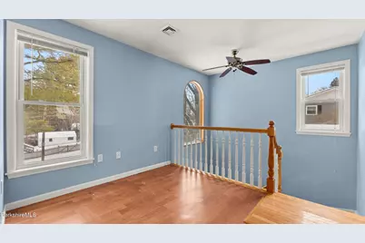 42 Bryant St, Pittsfield, MA 01201 - Photo 10