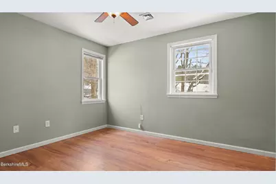 42 Bryant St, Pittsfield, MA 01201 - Photo 14