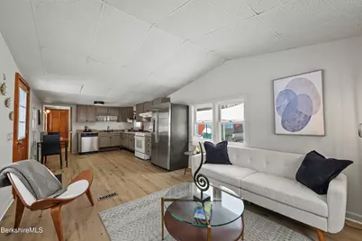 1 Pinnacle Ln, Adams, MA 01220 - Photo 8