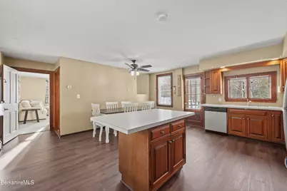 295 Blair Rd, Williamstown, MA 01267 - Photo 58