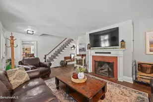 295 Blair Rd, Williamstown, MA 01267 - Photo 8