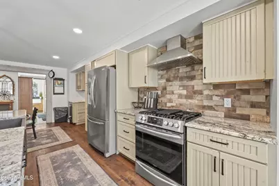 295 Blair Rd, Williamstown, MA 01267 - Photo 20