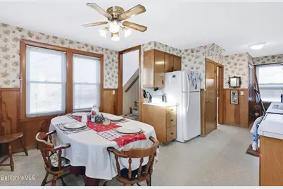 59 Prospect St, Ludlow, MA 01056 - Photo 16