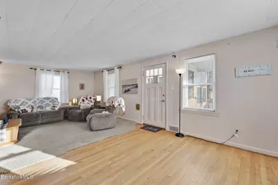 59 Prospect St, Ludlow, MA 01056 - Photo 6