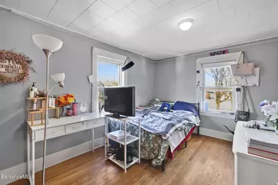 59 Prospect St, Ludlow, MA 01056 - Photo 18