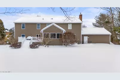 1 Lori Ct, Pittsfield, MA 01201 - Photo 4