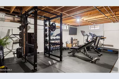 1 Lori Ct, Pittsfield, MA 01201 - Photo 48