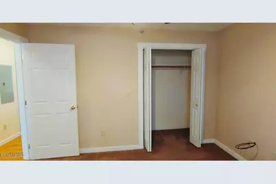 14 Highland Ave, Pittsfield, MA 01201 - Photo 12