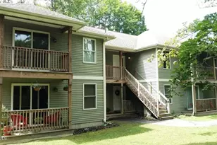 14 Highland Ave, Pittsfield, MA 01201 - Photo 2