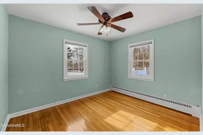 158 Eleanor Rd, Pittsfield, MA 01201 - Photo 18