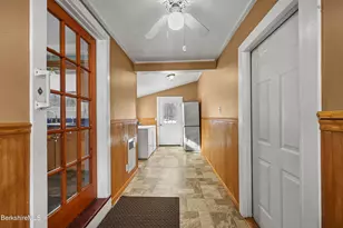 158 Eleanor Rd, Pittsfield, MA 01201 - Photo 22