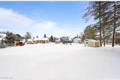 158 Eleanor Rd, Pittsfield, MA 01201 - Photo 34