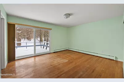 25 Leroi Dr, Pittsfield, MA 01201 - Photo 28