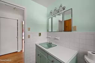 25 Leroi Dr, Pittsfield, MA 01201 - Photo 38