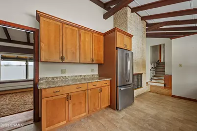 25 Leroi Dr, Pittsfield, MA 01201 - Photo 18