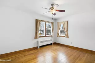 162 Bull Hill Rd, Lanesborough, MA 01237 - Photo 12