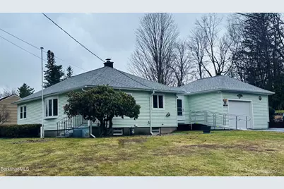 162 Bull Hill Rd, Lanesborough, MA 01237 - Photo 2