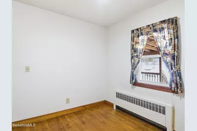 162 Bull Hill Rd, Lanesborough, MA 01237 - Photo 18