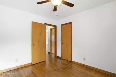 162 Bull Hill Rd, Lanesborough, MA 01237 - Photo 16