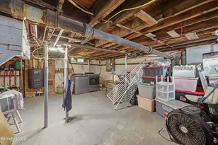 67 Reuter Ave, Pittsfield, MA 01201 - Photo 14