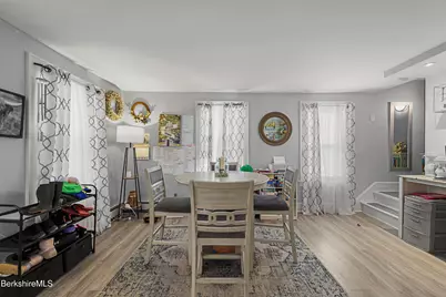 67 Reuter Ave, Pittsfield, MA 01201 - Photo 4