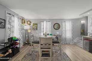 67 Reuter Ave, Pittsfield, MA 01201 - Photo 4