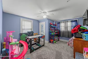 67 Reuter Ave, Pittsfield, MA 01201 - Photo 12