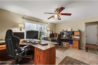 8 Iroquois St, Lanesborough, MA 01237 - Photo 52