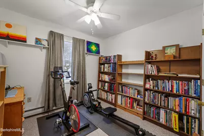 8 Iroquois St, Lanesborough, MA 01237 - Photo 44