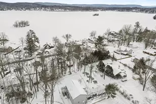 8 Iroquois St, Lanesborough, MA 01237 - Photo 12