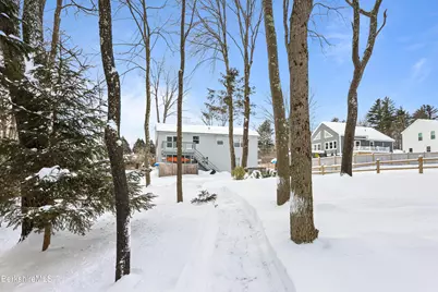 8 Iroquois St, Lanesborough, MA 01237 - Photo 8