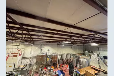 11 Gifford St, Pittsfield, MA 01201 - Photo 20