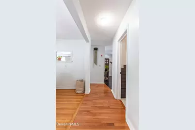 15 Longfellow Ave, Pittsfield, MA 01201 - Photo 18