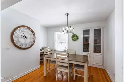 15 Longfellow Ave, Pittsfield, MA 01201 - Photo 12