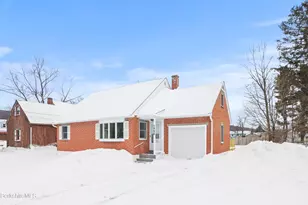 1990 East St, Pittsfield, MA 01201 - Photo 2