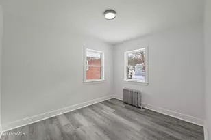 1990 East St, Pittsfield, MA 01201 - Photo 14