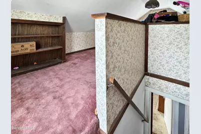 461 Elm St, Pittsfield, MA 01201 - Photo 26