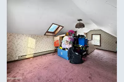 461 Elm St, Pittsfield, MA 01201 - Photo 28