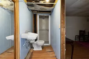 461 Elm St, Pittsfield, MA 01201 - Photo 32