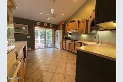 40 Ryan Rd, Washington, MA 01223 - Photo 16