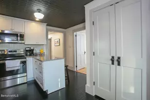 44 Main St, Stockbridge, MA 01262 - Photo 10