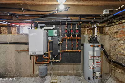 71 Weller Ave, Pittsfield, MA 01201 - Photo 40